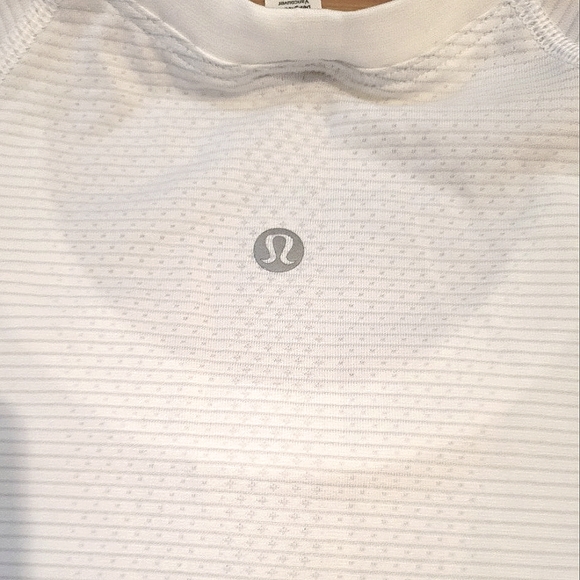 Lululemon Swiftly Tech 2.0 Short Sleeve - Picture 7 of 10